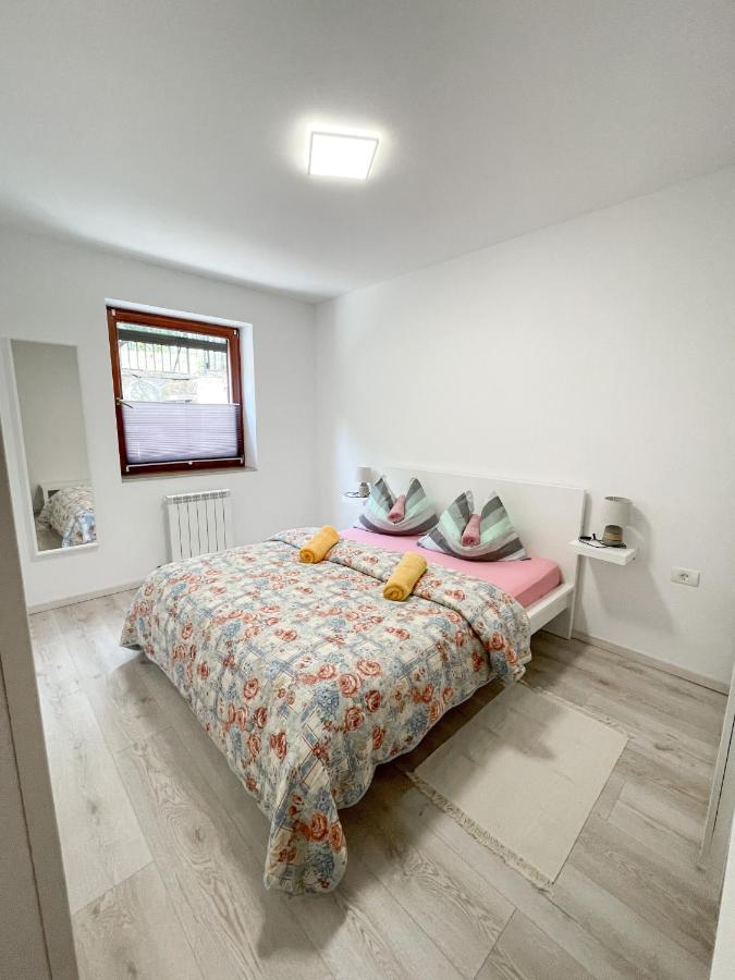 Nona Nina Apartman Koper